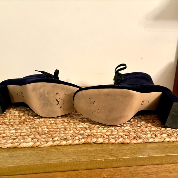 BCBGeneration Alexa Navy Blue Velvet Lace-up Boots Size 9.5 - Picture 7 of 9